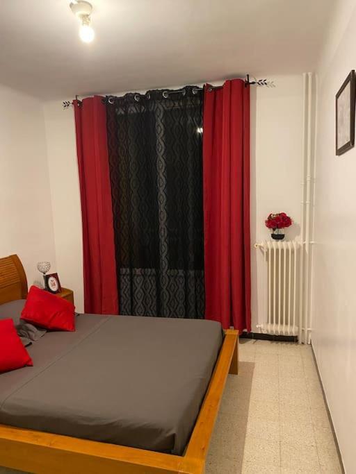 Appartement T4 A Deux Pas De La Gare St Charles Marseilles Buitenkant foto