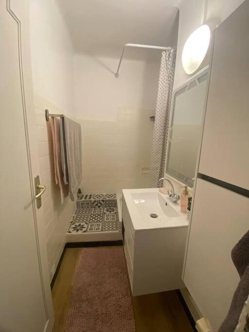 Appartement T4 A Deux Pas De La Gare St Charles Marseilles Buitenkant foto